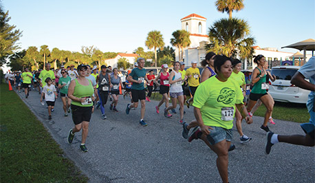 runners participating in 5K run on Boca Grande